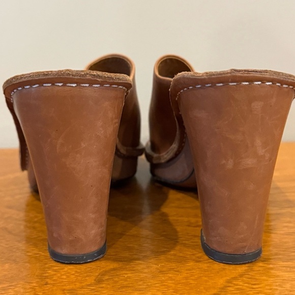 Donald J. Pliner Tan Leather Mules - Picture 10 of 10